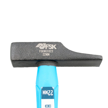 Ferrestock Hammer Ø 22 mm mit schwarzem Kopf und blauem Griff.