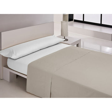 Graues Happy Home Oberlaken auf einem Bett. Glatte Textur und dezente Farbe.