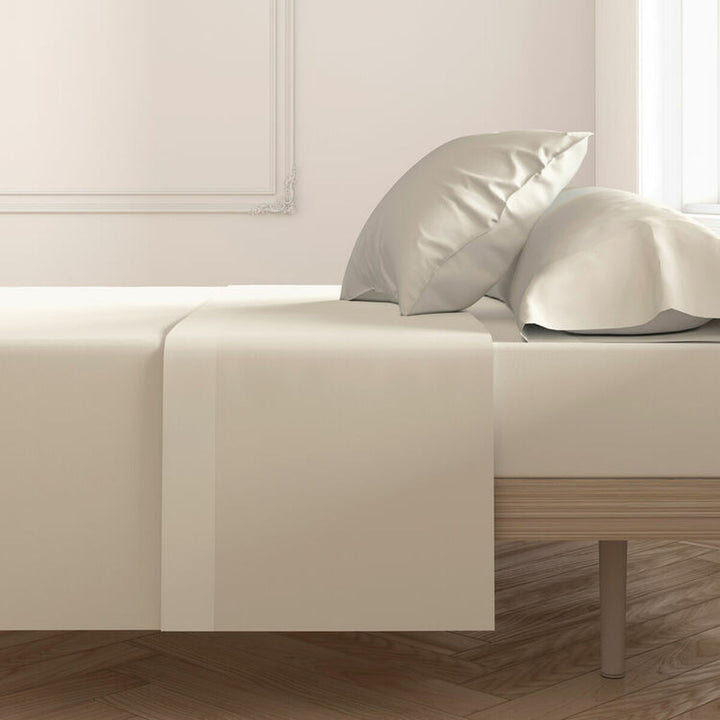 Beige Happy Home MixColors Oberlaken für Einzelmatratze. Weiche, neutrale Farbe.