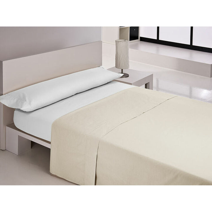 Beige Happy Home Oberlaken für Doppelmatratze. Schlichtes Design für ein sauberes Schlafzimmer.