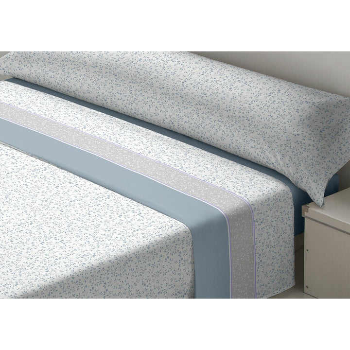 Blaues D'Or SEDALINA DARCY Bettwäsche-Set King size mit floralem Muster und Bordüre.