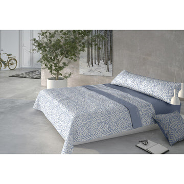 Pierre Cardin Bettwäsche-Set mit geometrischem Muster in Blau und Weiß für Doppelmatratze.