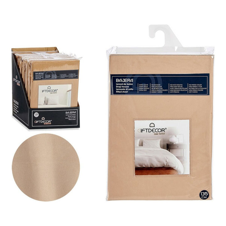 Beiges Bettlaken Set in Verpackung. Extra weich und farbecht.