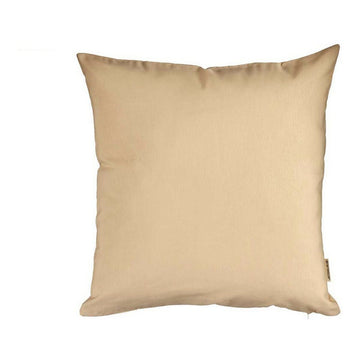 Nahaufnahme: Quadratischer, creme-beiger Kissenbezug mit schlichtem Design.