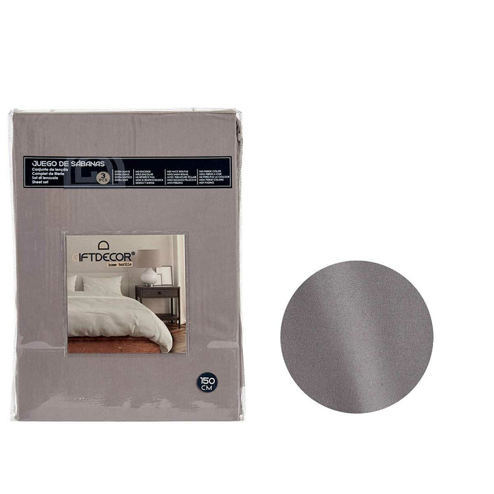 Dunkelgraues Bettwäsche-Set für Doppelmatratze, 3-teilig. Weiche Textur und elegante Schlafzimmer-Optik.