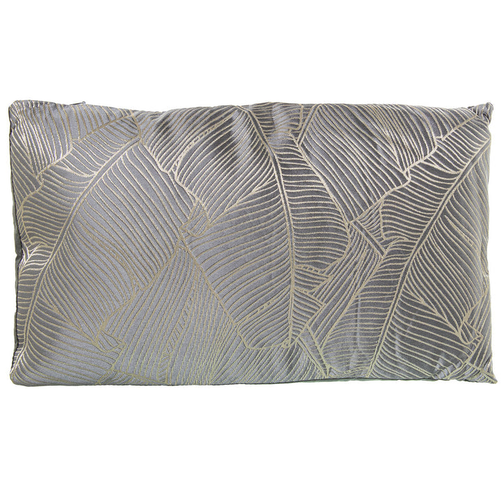 Beige Blattmuster auf einem grauen Alexandra House Living Kissen 50x30 cm.