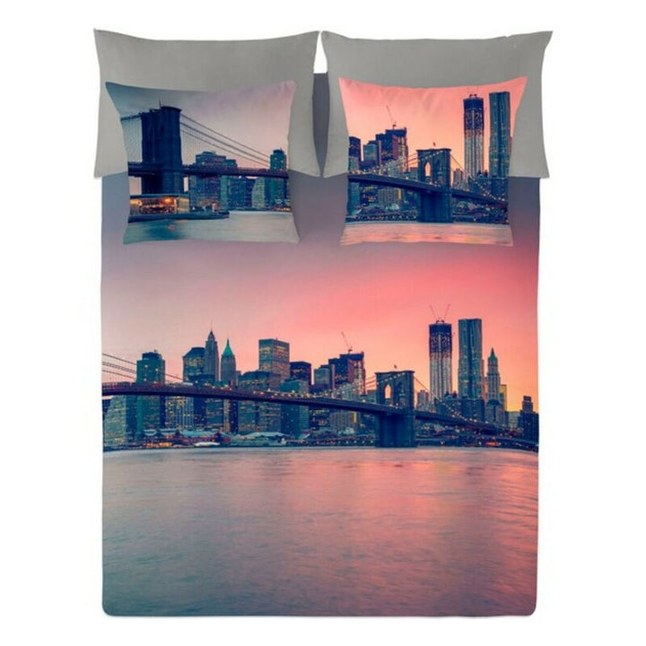 Bettdeckenbezug Naturals Brooklyn mit lebendigem Brooklyn Skyline-Druck und Sonnenuntergang.