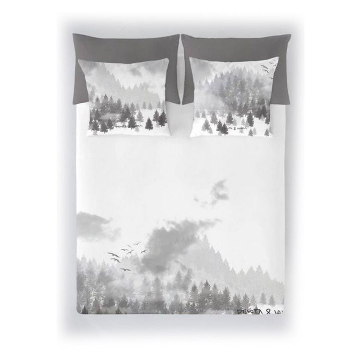 Bettdeckenbezug mit Waldmotiv. Natur-Design Bettwäsche-Set mit Kissenbezügen.