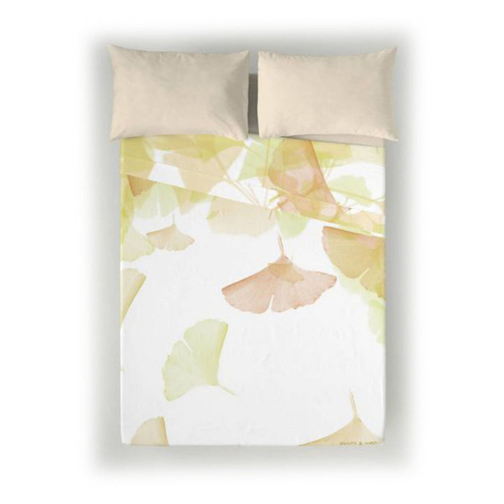 Bettwäsche-Set mit Ginkgo Blätter Design. Weißer Bezug mit gelben und braunen Blättern.