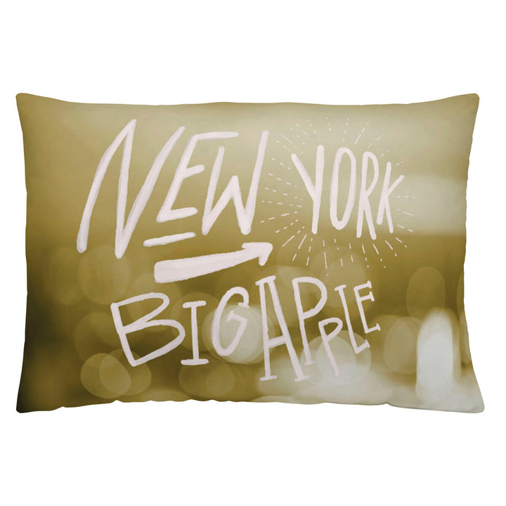Naturals Kissen District, 50x30 cm, mit 'New York Big Apple' Schriftzug.