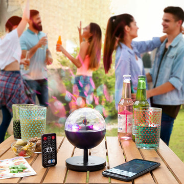 InnovaGoods LED-Projektor mit Lautsprecher für Party-Atmosphäre - homely Family Shop