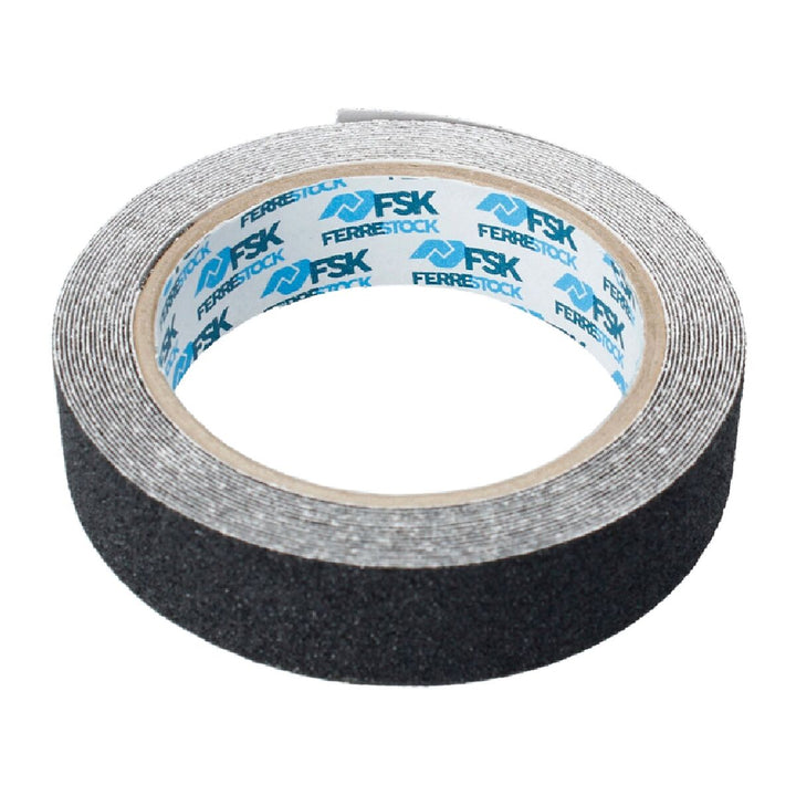 Schwarzes Ferrestock Antirutsch-Klebeband mit texturierter Oberfläche.