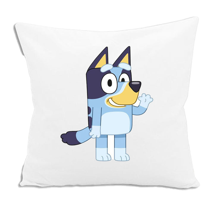 Weißes 3D Kissen mit Bluey Motiv. Quadratisches Kissen mit hellblauem Hunde-Cartoon.