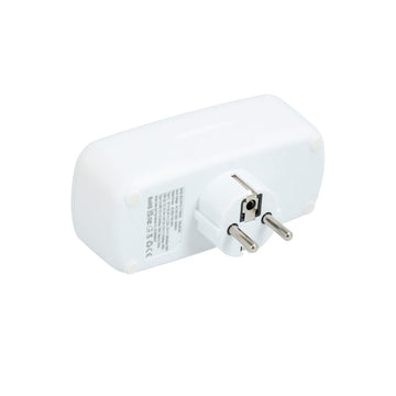 Weiße TM Electron Mehrfachsteckdose mit Eurostecker und 20W Leistung.