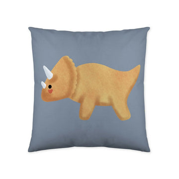 Blauer Kissenbezug mit einem niedlichen, cartoonartigen Dino-Triceratops-Design für Kinder.