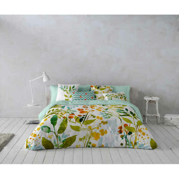 Bettdeckenbezug mit Aquarell-Blumenmuster. Naturals Calpe Bettwäsche mit grünen und gelben Farbtönen.
