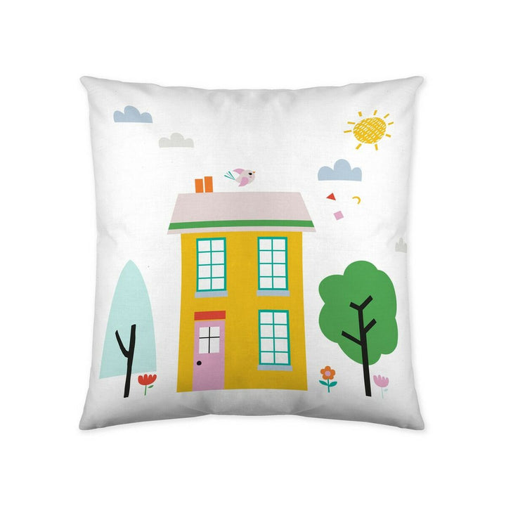 Kissenbezug mit Cartoon-Haus, Bäumen und Sonne. Dekoratives Kissen mit buntem Design.