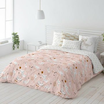 Rosa Bettdeckenbezug King Size mit Katzenmuster. Verspieltes Design für Katzenliebhaber.