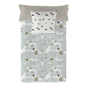 Bettdeckenbezug King Size mit Hunde Muster. Hunde, Knochen und Herzen auf hellblauem Hintergrund.