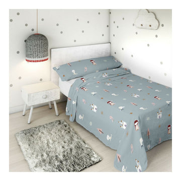 Hellblaue Einzelmatratze Bettwäsche-Set mit Mädchen, Burgen und Bäume Muster.