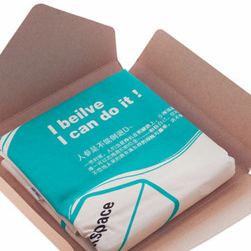 Teal Kissen mit Motivationsdruck. 'I believe I can do it!' Kissen Design.