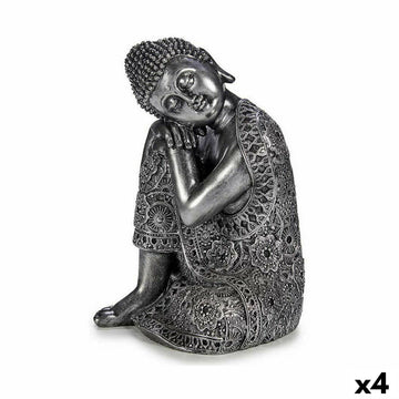 Silberfarbene Buddha Figur, sitzend. Detaillierte Muster und reflektierendes Finish.