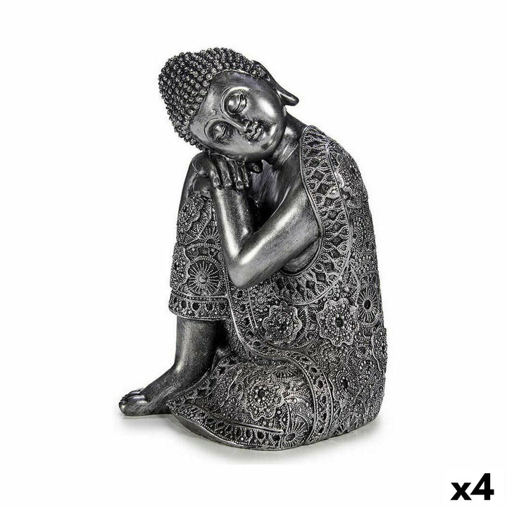 Silberfarbene Buddha Figur, sitzend. Detaillierte Muster und reflektierendes Finish.