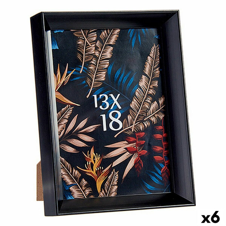 Schwarzer Fotorahmen aus Kunststoff mit Glas, ideal zum Ausstellen von Fotos.