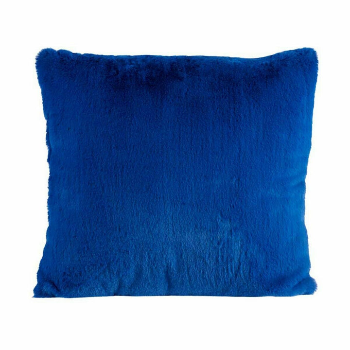 Blaues Kissen mit weicher Textur. Dekokissen für Sofa oder Bett.