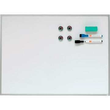 Weiße Nobo Magnettafel mit Aluminiumrahmen, inklusive Magnete und Stifte.