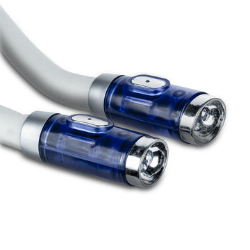 Nahaufnahme: Flexibles LED-Leselicht mit blauen Akzenten - homely Family Shop