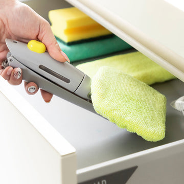 Klinshil InnovaGoods Glasreiniger mit Sprühkopf und Reinigungstuch - homely Family Shop