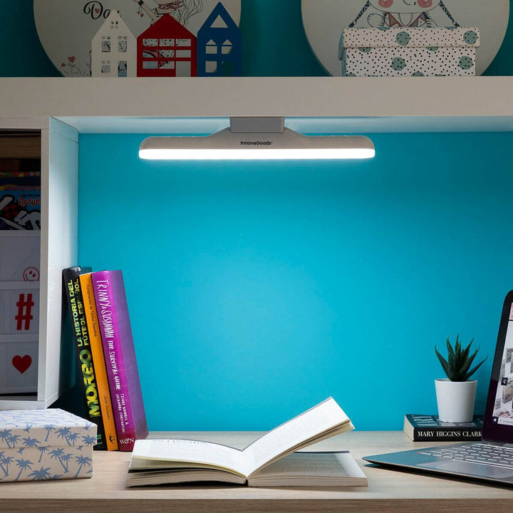 InnovaGoods LED Lampe beleuchtet Schreibtisch mit Laptop und Bücher - homely Family Shop