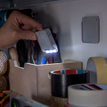 InnovaGoods Lumtoo LED Lampe mit Bewegungssensor im Einsatz - homely Family Shop