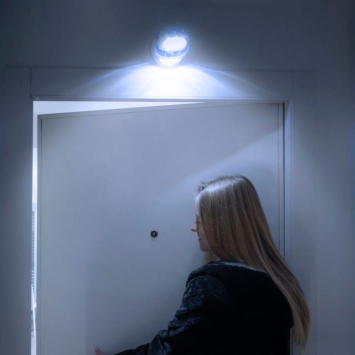 InnovaGoods LED Lampe mit Bewegungssensor über Tür - Homely Family Shop