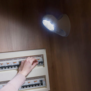 InnovaGoods LED Lampe mit Bewegungssensor beleuchtet Schalttafel - homely Family Shop