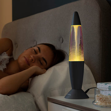 InnovaGoods Tornado LED Lampe neben schlafender Frau - homely Family Shop